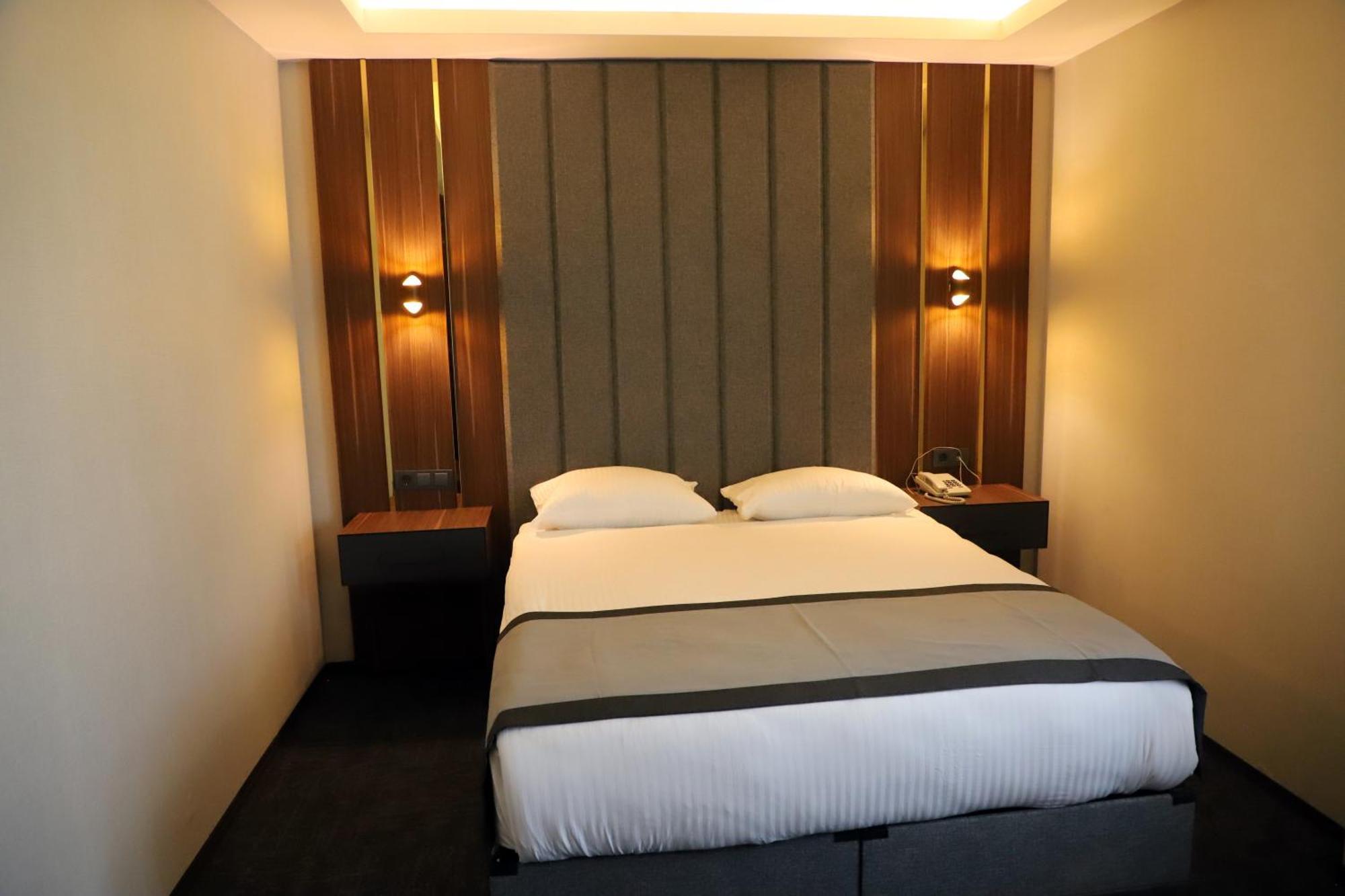 Cenas Otel - Cengiz Aslan Agrı Esterno foto
